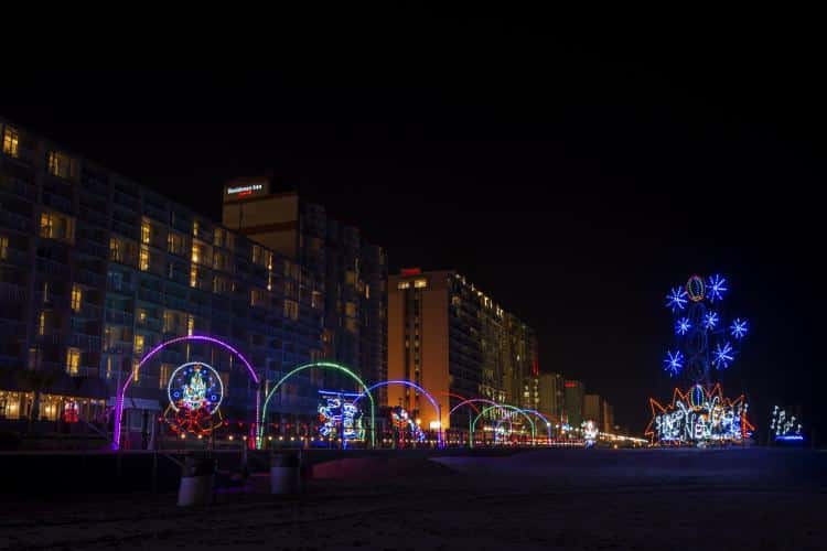 Virginia Beach holiday lights