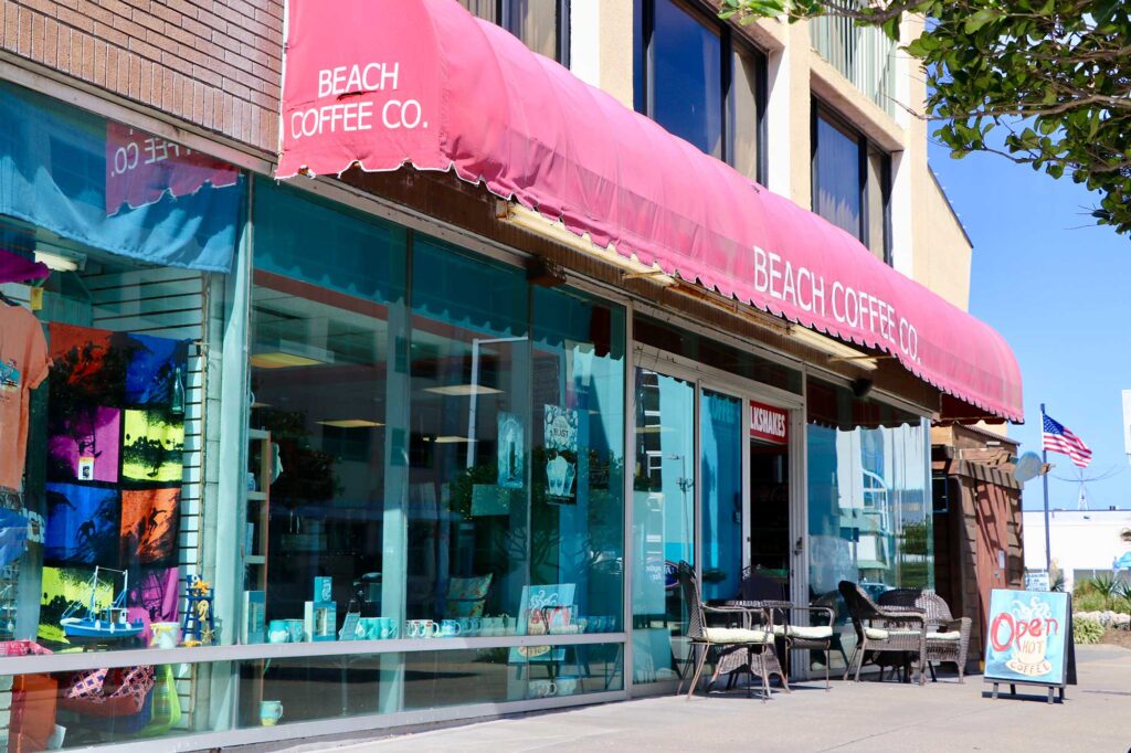 Thumbnail picture of the outside of Beach Coffee in VA Beach.